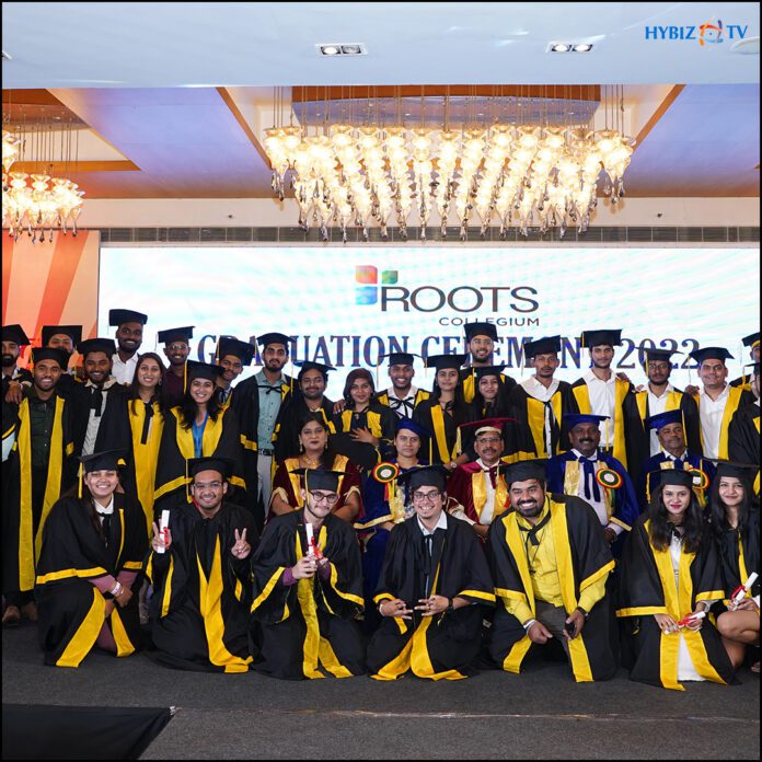 Roots Collegium celebrates Graduation & Fresher’s Day 2022