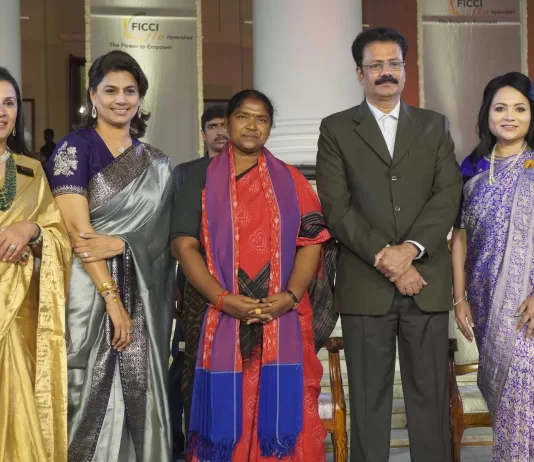 24 Achievers Receive FLO Hyderabad Business Awards