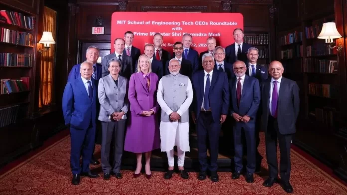 CEOs of 15 major American companies met PM Modi