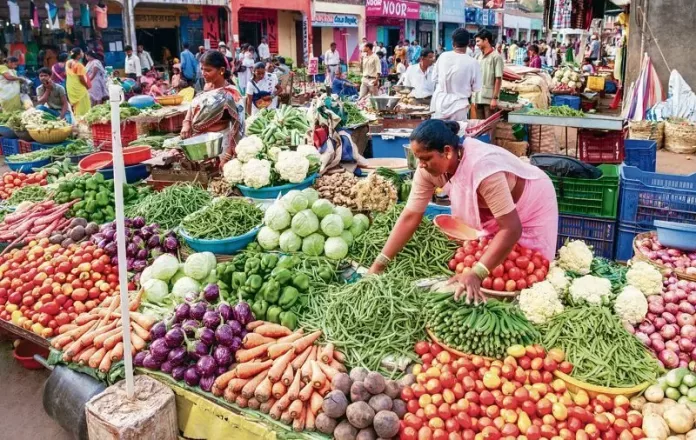 Retail Inflation Soars to 14-Month High, Reaches 6.21% in October