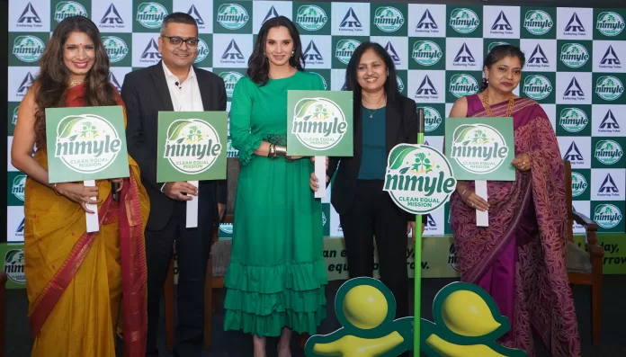 L to R_Priya Mohan Rajiv_Sanjay Srinivas, VP, Marketing, ITC, Sania Mirza, _Ms. Kiranmai Choudary, educator and parenting mentor_Madhavi Chandra, Principal of Gitanjali Devshala