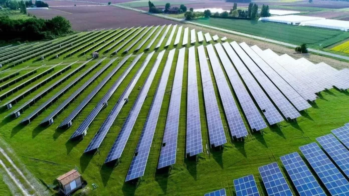 Reliance Kutch solar project