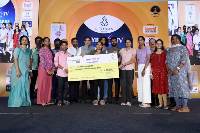 **Press Release** Financial Assistance of ₹25,000 Each for Journalists’ Children by Hybiz.Tv and Lifespan **Scholarship Cheques Distributed by Minister Sridhar Babu at Hybiz.Tv Media Awards – 6th Edition** **Five Legendary Awards Presented; INS President Vivek Gupta Attends** **Over 60 Awards Presented Across Print & Electronic Media** **Hyderabad, May 2, 2026:** Telangana IT Minister D. Sridhar Babu attended the Hybiz.Tv Media Awards as the Chief Guest. Praising the role of the media, he stated that the government is supportive of media organizations and always welcomes constructive criticism. He emphasized the need for senior journalists to deliberate on the impact of Artificial Intelligence (AI) and emerging technologies on journalism and provide valuable suggestions for the growth of the media sector. He added that the government is ready to provide a platform for such discussions. The minister also highlighted the importance of effectively communicating government programs to the public. The event was held grandly at the Cyber Convention Center in Hitec City, Hyderabad. Other distinguished guests included MP Anil Kumar Yadav, Indian Newspaper Society President Vivek Gupta, Bharathi Cements Director Marketing M. Ravinder Reddy, Lifespan Chairman Narendra Ram Nambulu, CREDAI Hyderabad President Jayadeep Reddy, M. Raj Gopal (Managing Director – Hybiz.Tv & Telugu Now), and Dr. J. Sandhya Rani (Managing Director – Hybiz.Tv LLP), among others. --- ### Legendary Awards – 6th Edition Five distinguished personalities were honored with Legendary Awards: * Bhupendra Chaubey – Former Executive Editor, CNN-News18, India Ahead & NDTV * Sushil Rao CH – Deccan Chronicle & The Times of India * Bandaru Srinivas Rao – Andhra Jyothi & All India Radio * C. Mrunalini – Doordarshan (DD) * Srinath Iyer – Eenadu, The Hindu & Hindustan Times --- ### Scholarship Recipients (Journalists’ Families) The following students received scholarships: 1. A. Vikas Goud (Son of A. Krishna, The Hans India) – 97.02% in Intermediate 1st Year 2. A. Shravanti (Daughter of A. Srinivas, News360 Telugu) – Studying MBBS with First Class 3. N. Sameeksha (Daughter of N. Mallesh Babu, Mana Telangana) – 97.10% in Intermediate 4. S. Anushrija (Daughter of S. Srinivas, The Hans India) – B.Com Final Year 5. S. Ashwanth Kumar (Son of S. Srinivas, ETV Telangana) – 97% in Intermediate 1st Year 6. T. Tarala Sri (Daughter of T. Jan Reddy, Sakshi Telugu Daily) – 97% in Intermediate 1st Year 7. S. Siri (Daughter of S. Madhusudhan, Namaste Telangana) – 97.1% in Intermediate 8. E. Vineeth (Son of E. Suresh Babu, ETV Telangana) – 98% in Intermediate 9. Sahasra (Daughter of Nagaraj, Sakshi Telugu Daily) – Completed Intermediate 10. H. Sai Kiran (Son of H. Gopi, Vijaya Kranti Telugu Daily) – Completed SSC --- ### Awards Across Media More than 60 awards were presented across print and electronic media categories. The awardees expressed their happiness and gratitude, stating that Hybiz.Tv has recognized their contributions to journalism. They added that such recognition motivates them greatly and requested Hybiz.Tv to continue organizing similar events in the future.
