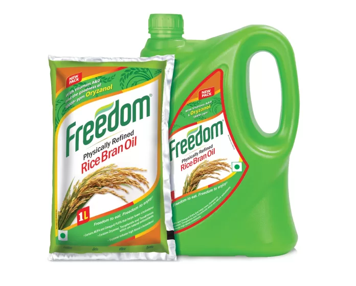 Healthy cooking with Rice Bran Oil in an Indian kitchen.