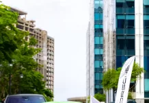 100+ Porsches Take Over Mumbai for a Friendship Day Drive