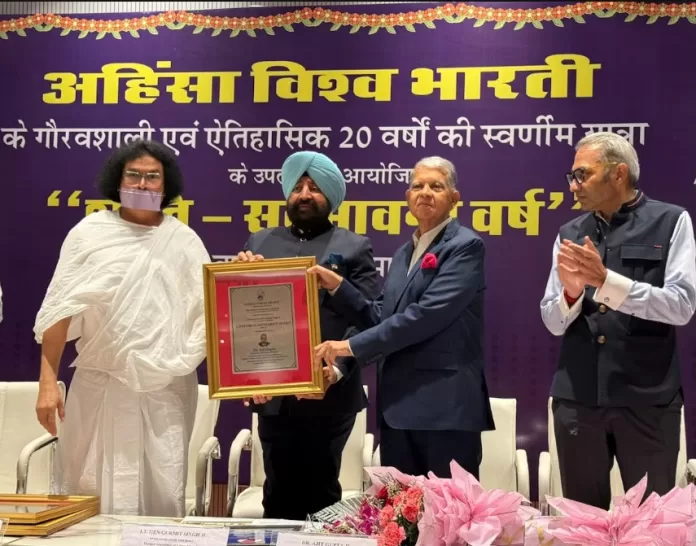 Park Hospital's Dr. Ajit Gupta Honoured with Lifetime Achievement Award for Contributions to Healthcare